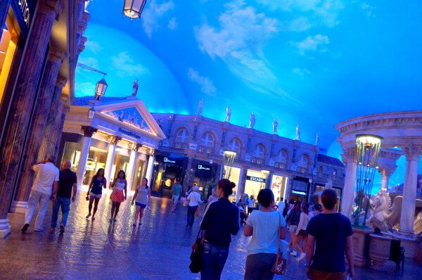 top things to do in las vegas for couples