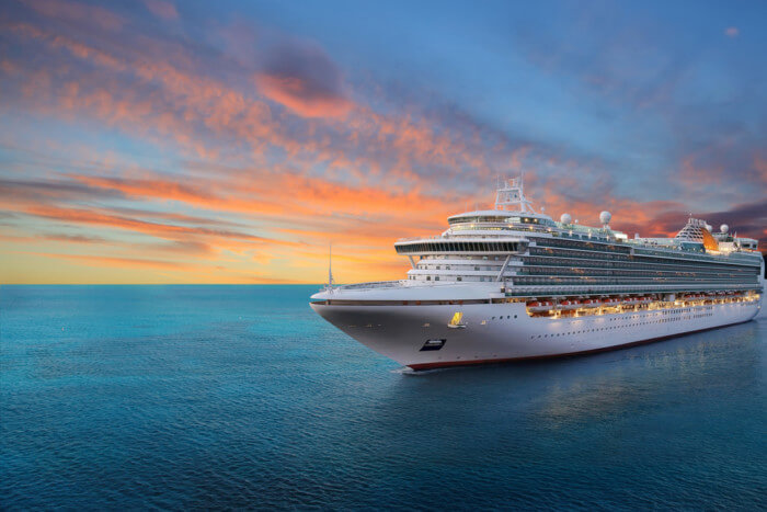 The Pros and Cons of a Cruise