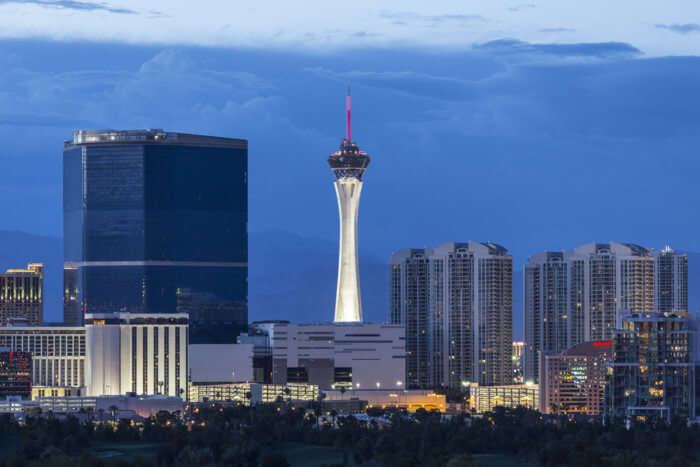 things to do in las vegas for couples.
