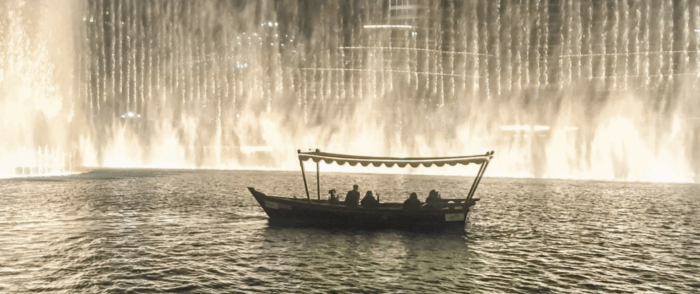 Dubai fountains boat 