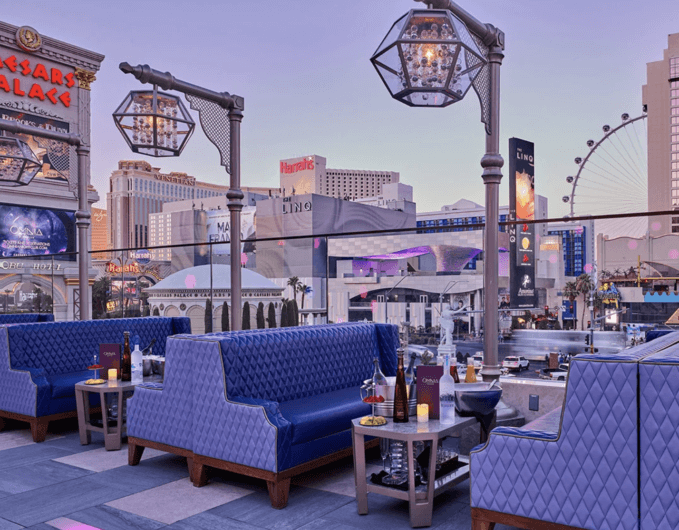 Las Vegas nightlife for couples 