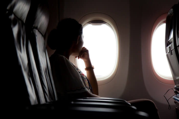 how to stop dry nose when flying