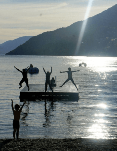 swimming spots in Queenstown the best areas