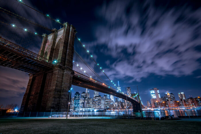 12 of the best places to take pictures in NYC at night - For incredible