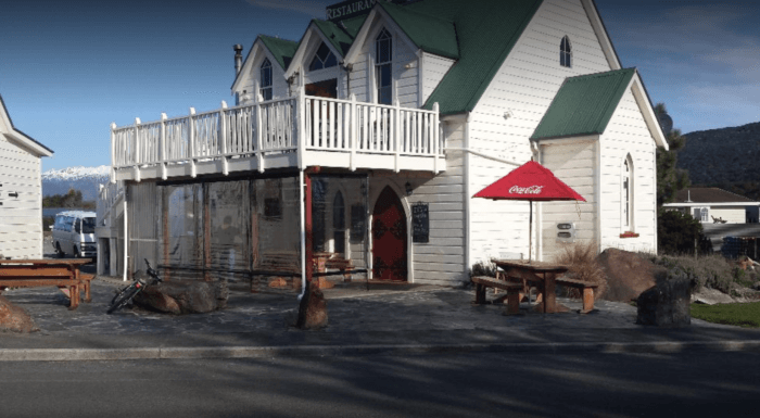 the church manapouri