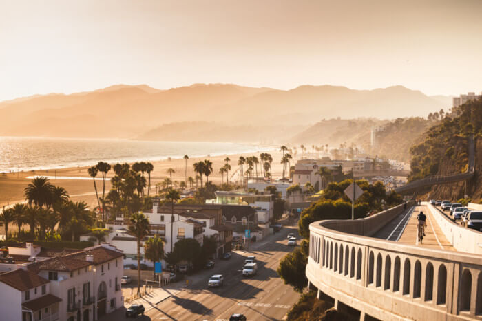 beach towns near Los Angeles. !