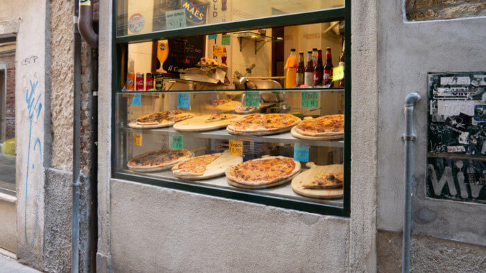 pizza shop in venice 