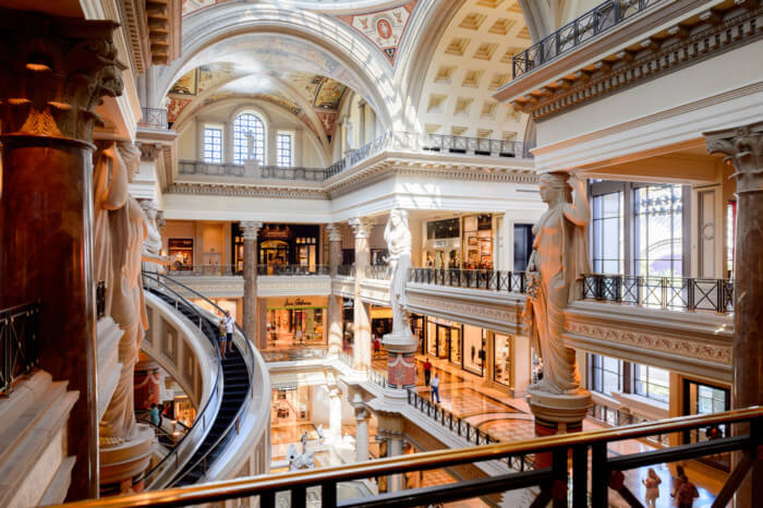 the best shopping malls in Las Vegas