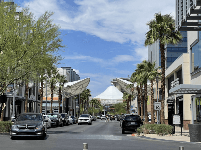 things to do in las vegas for couples