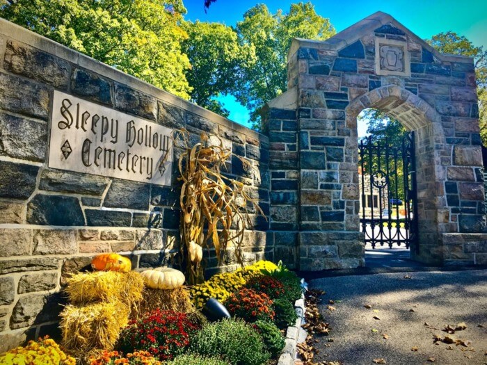 things to do in Sleepy Hollow - cemetery