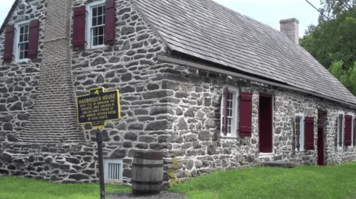 Historic Huguenot Street