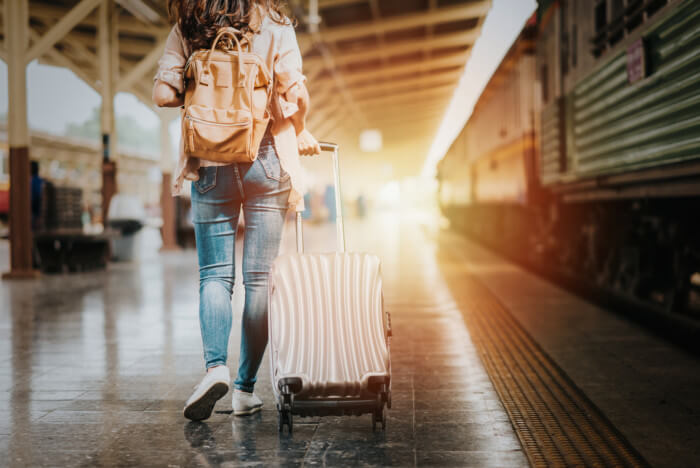 best durable luggage suitcases for travelers