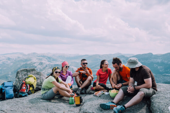 best hiking snacks for long trips