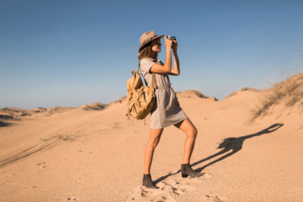 What colors to wear on safari.