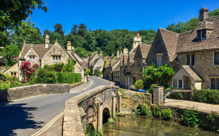 pretty village Castle Combe in cotswolds