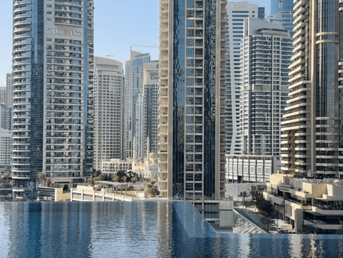 Jumeirah Living Marina Gate pool