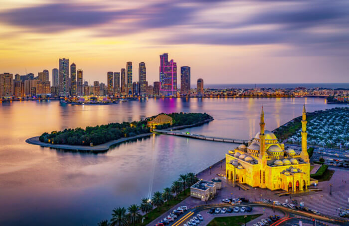 sightseeing in dubai - sharjah