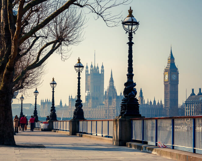 sightseeing in london the embankment