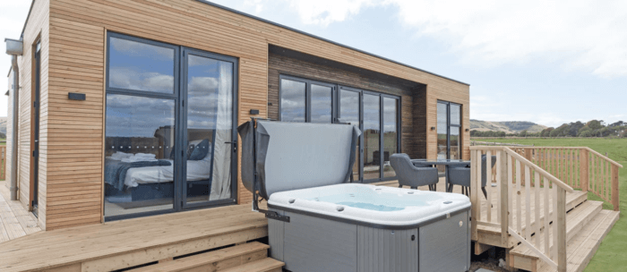 best hot tub lodges in the UK