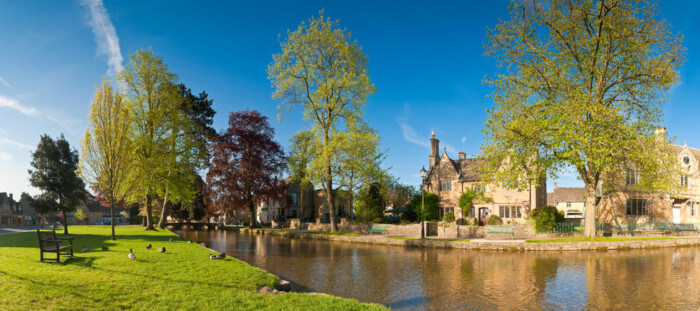 photos of bourton-on-the-water