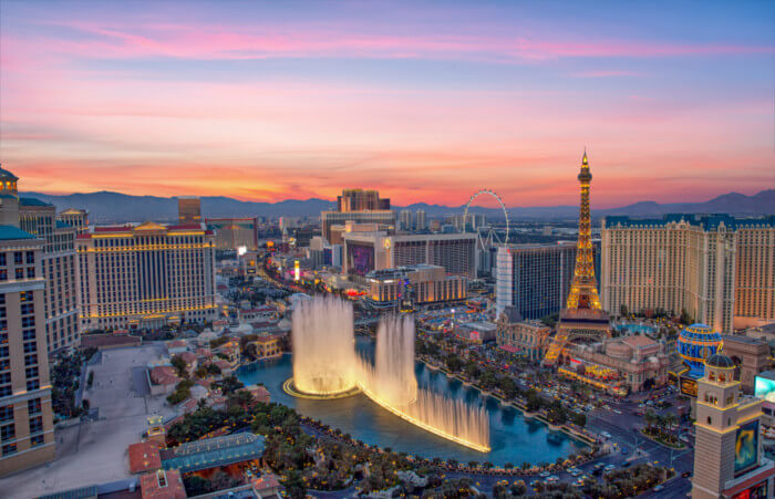 the best hotels in Vegas for couples