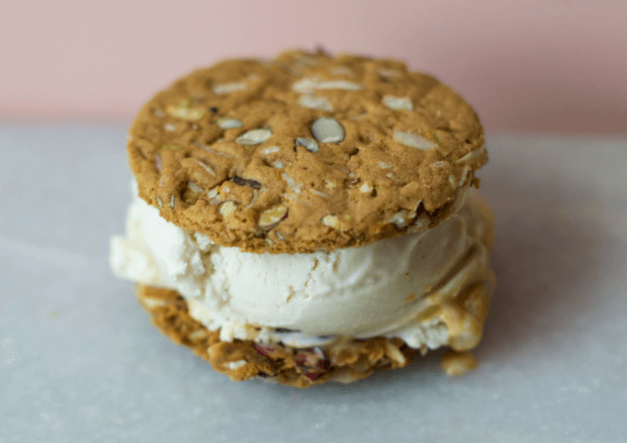 the best desserts in london - black milq