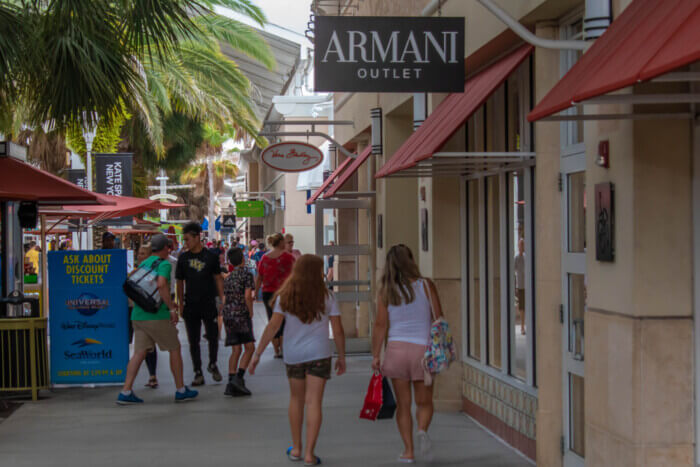 TOP 10 outlets in Florida - where to find the best bargains! - The World  and Then SomeThe World and Then Some