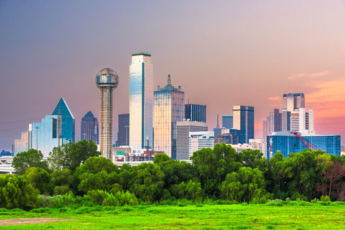 what kinds of tourist attractions are most popular in dallas