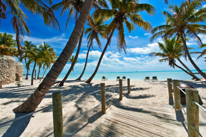 travel to florida keys in december