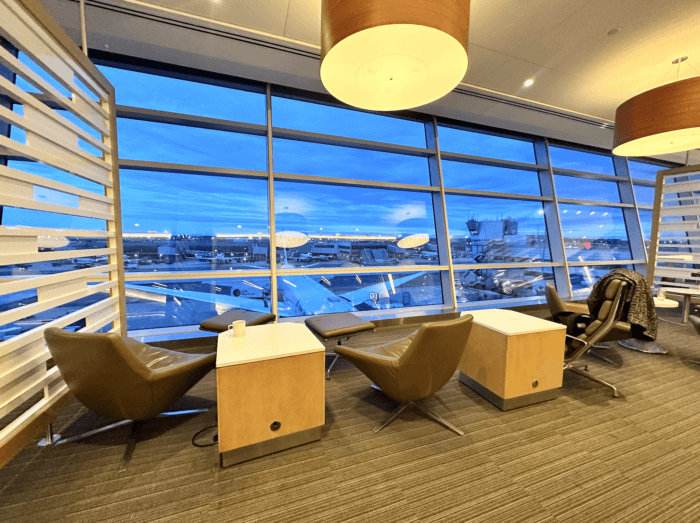 Review of The Greenwich Lounge at JFK Airport