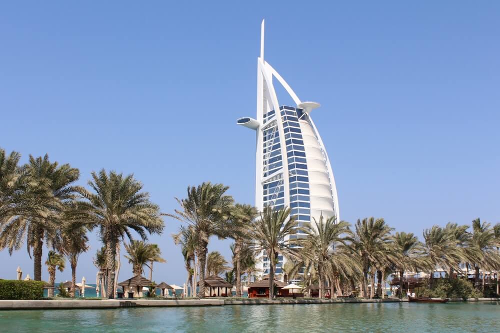 solo travel group dubai