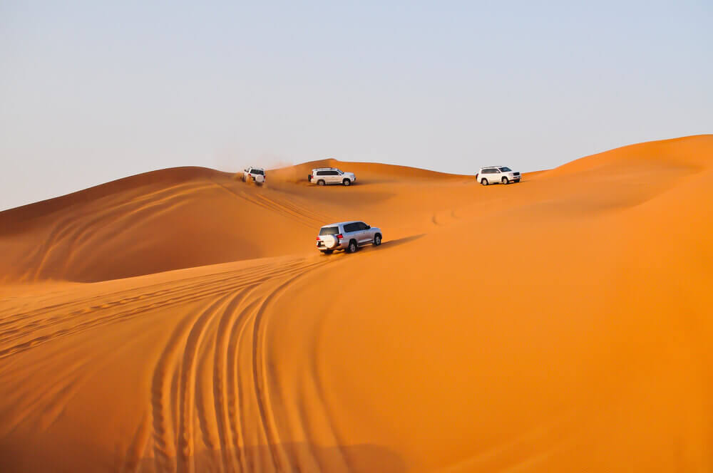 solo travel group dubai