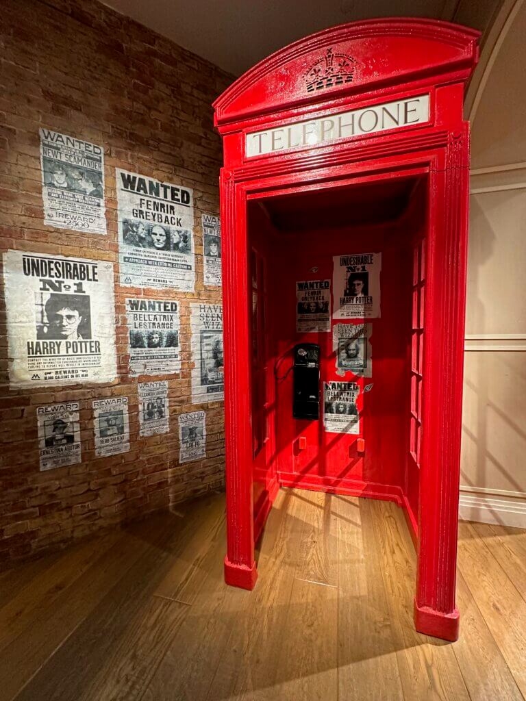 The phonebox photo opportunity in the harry potter store. 