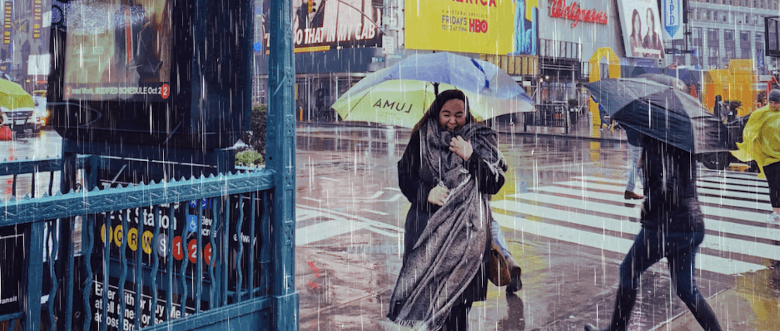 Ellie looking windswept in a NYC storm