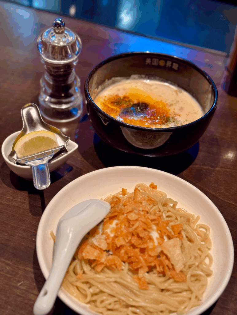 Eikoku Shoryu in Fukuoka, Japan
